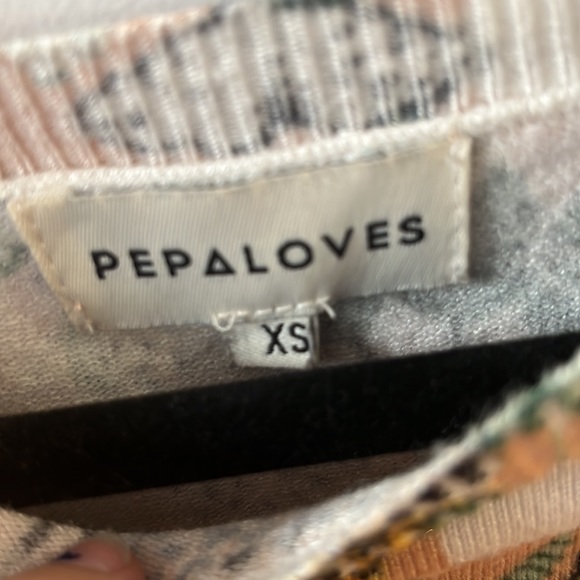 ❌SOLD❌ Anthropologie PepaLoves Jaguar and Plant Sweater Size XS - Picture 5 of 7